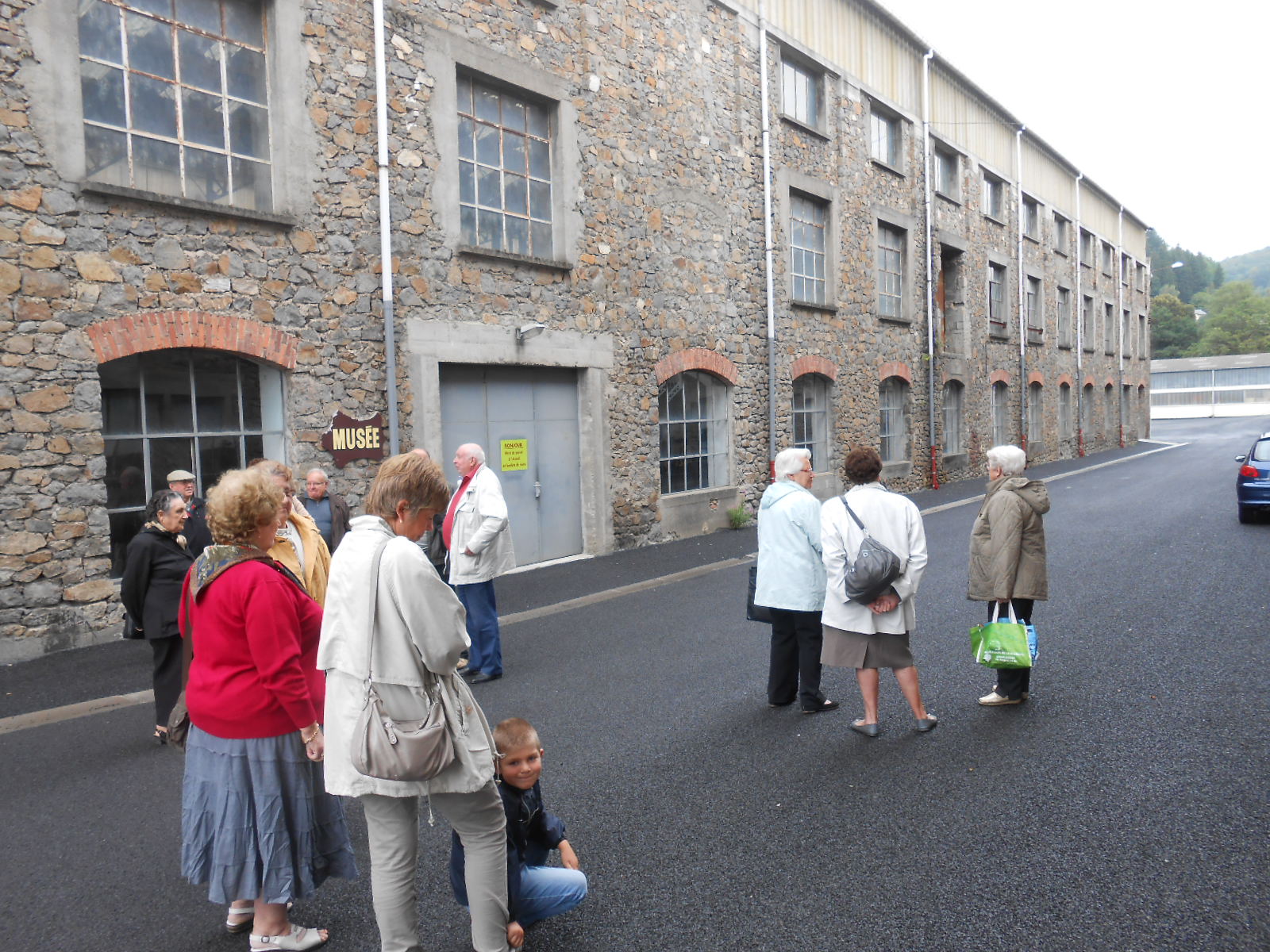 ARRIVÉE AU MUSÉE DE LA TANNERIE