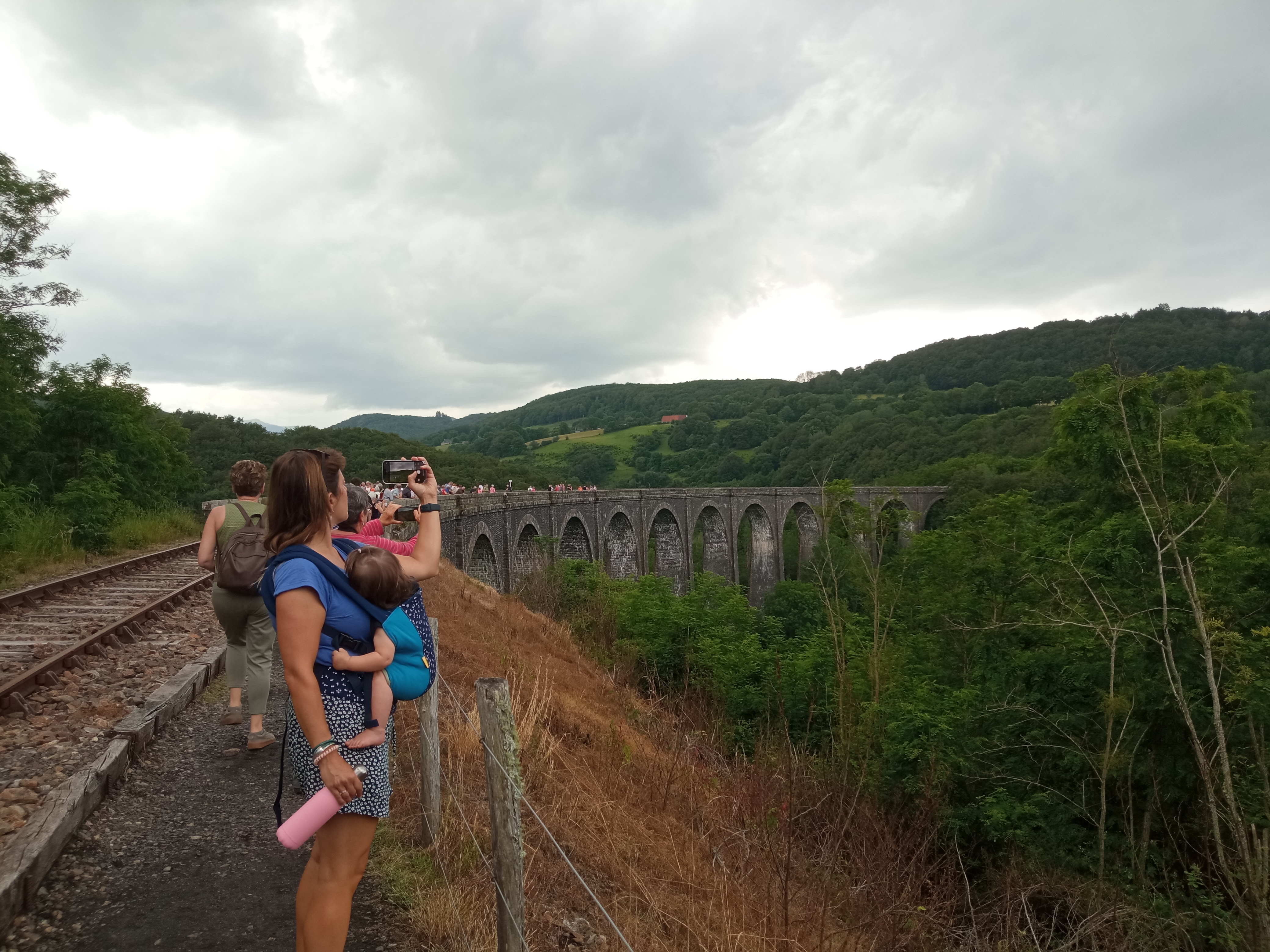 VOYAGE À RIOM ÈS MONTAGNES.