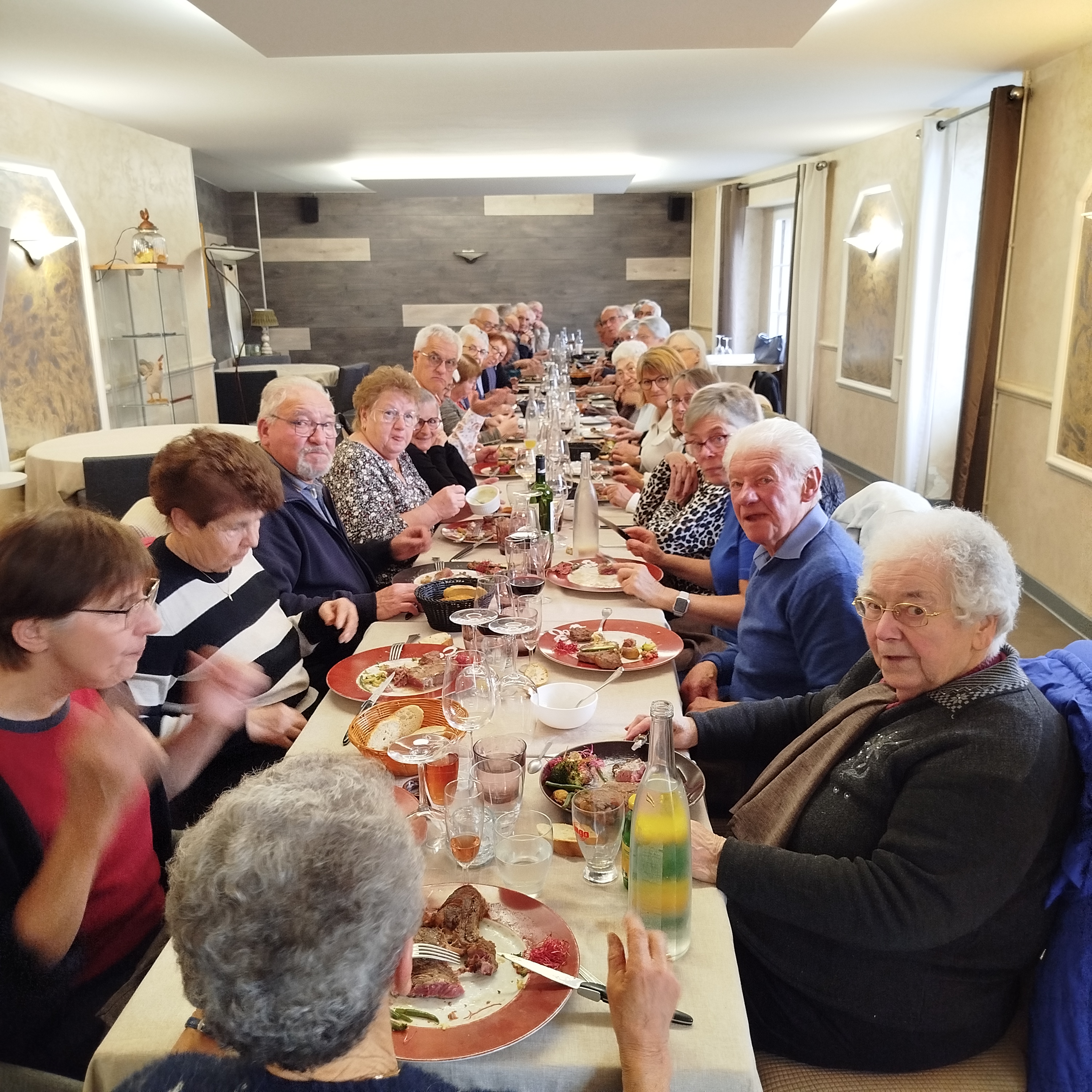 REPAS D'AUTOMNE AU COQ D'OR.
