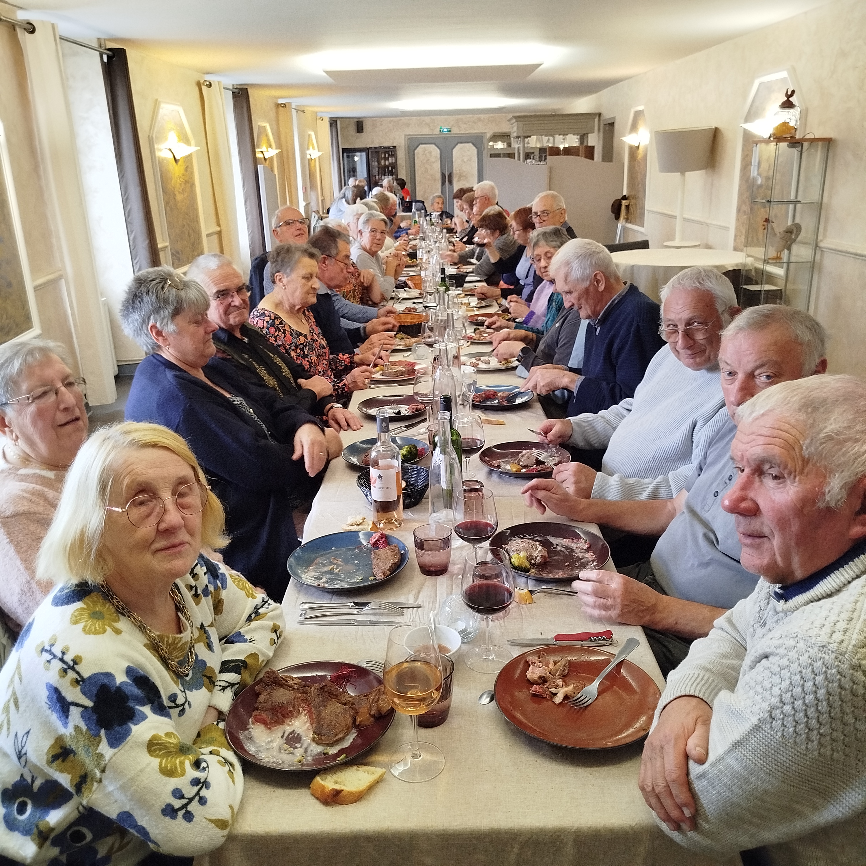 REPAS D'AUTOMNE AU COQ D'OR.